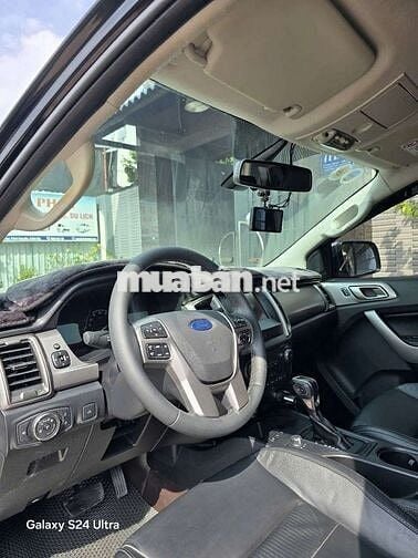 Ford ranger XLT limiter cuối 2020  AT 2 cầu 2.0L