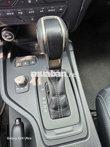 Ford ranger XLT limiter cuối 2020  AT 2 cầu 2.0L