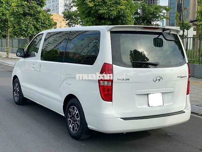 Cần bán xe Hyundai Grand Starex 2016 Số Tự Động