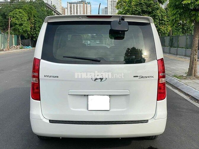 Cần bán xe Hyundai Grand Starex 2016 Số Tự Động