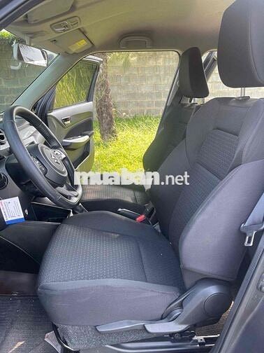 Suzuki Swift 2020 GLX 1.2 CVT - Odo : 27.000km