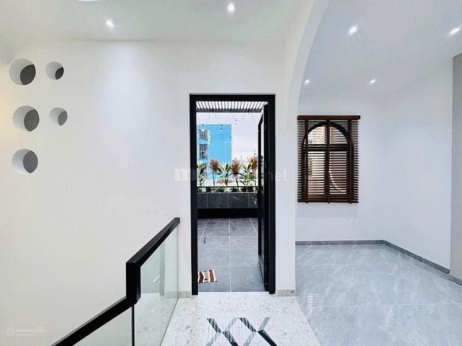 Nhà HĐT 20 tr/tháng ngay Lý Chính Thắng,P.VTS,Q.3,4,5mx 17.5m, 4tỷ250