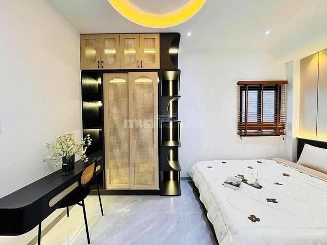 Nhà HĐT 20 tr/tháng ngay Lý Chính Thắng,P.VTS,Q.3,4,5mx 17.5m, 4tỷ250