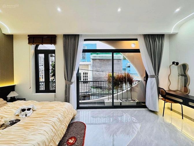 Nhà HĐT 20 tr/tháng ngay Lý Chính Thắng,P.VTS,Q.3,4,5mx 17.5m, 4tỷ250