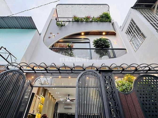Nhà HĐT 20 tr/tháng ngay Lý Chính Thắng,P.VTS,Q.3,4,5mx 17.5m, 4tỷ250