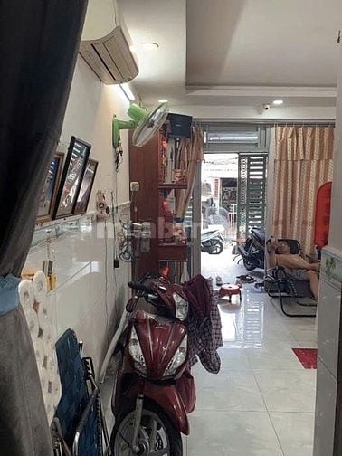 Bán Nhà Hiếm HXH Phú Thọ Hòa , sát mặt tiền, 47m2 , Nhỉnh 4 tỷ