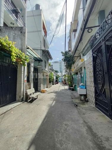 Bán Nhà Hiếm HXH Phú Thọ Hòa , sát mặt tiền, 47m2 , Nhỉnh 4 tỷ
