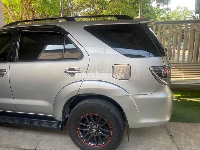Toyota Fortuner 2016 2.4G 4x2 MT - 160000 km