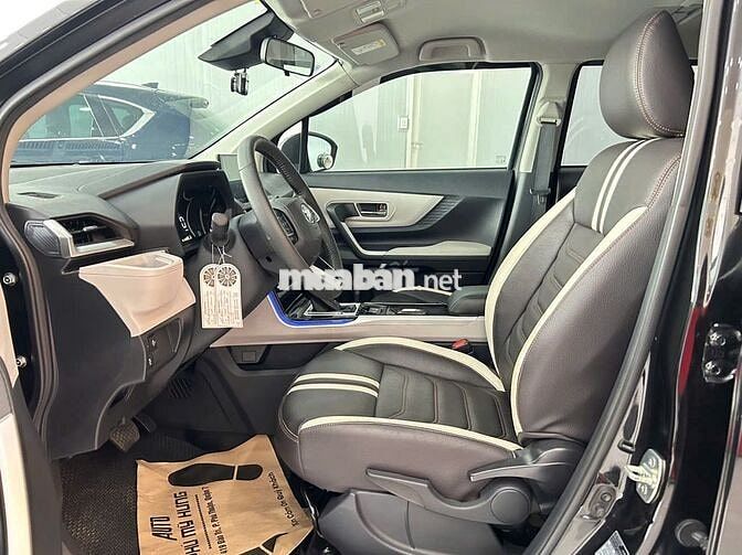 Toyota Veloz TOP 2023, 1 Chủ, Đi 28.000km, BD Hãng