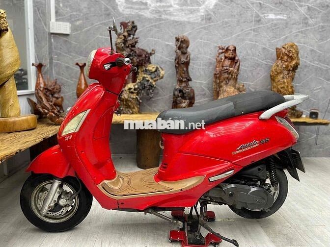 Elizabeth fi máy bao êm, bao chạy đường xa