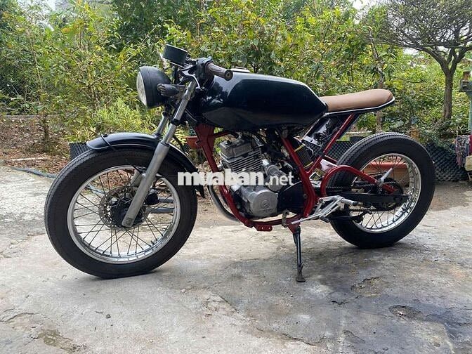Moto daelim 125 dọn cafe
