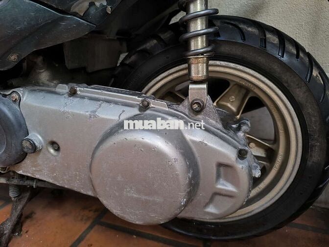 Xe tay ga SuZuKi 150cc xanh rêu 2000 sử dụng tốt