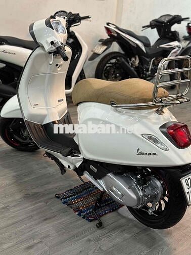 Vespa sprint trắng carbon trả góp nợ xấu đưa 12tr