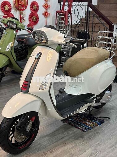 Vespa sprint trắng carbon trả góp nợ xấu đưa 12tr