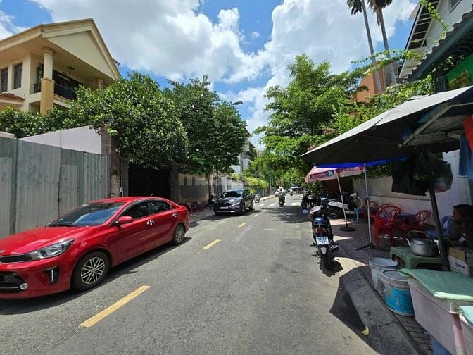 Bán 435m2 Mặt tiền Nguyễn Bỉnh Khiêm - Sát Phạm Văn Đồng, chỉ 125 triệ
