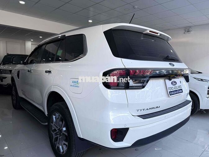 Ford Everest 2022 Titanium 2.0L AT 4x2