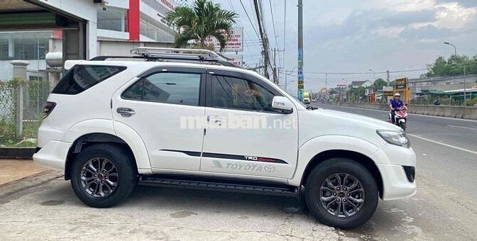 Toyota Fortuner 2021 2.7 4x2 AT - 170000 km