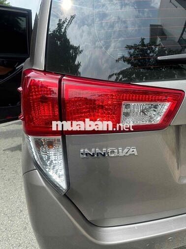 Toyota Innova 2019 2.0E - 78000 km
