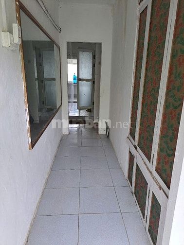 Cho thuê căn hộ 60m2, tầng 5, 3 phòng khu Văn Chương, 2 mặt thoáng