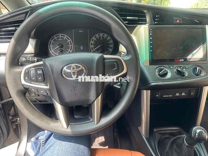 Toyota Innova 2019 2.0E - 78000 km