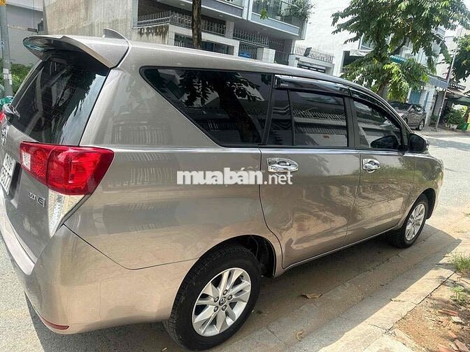Toyota Innova 2019 2.0E - 78000 km