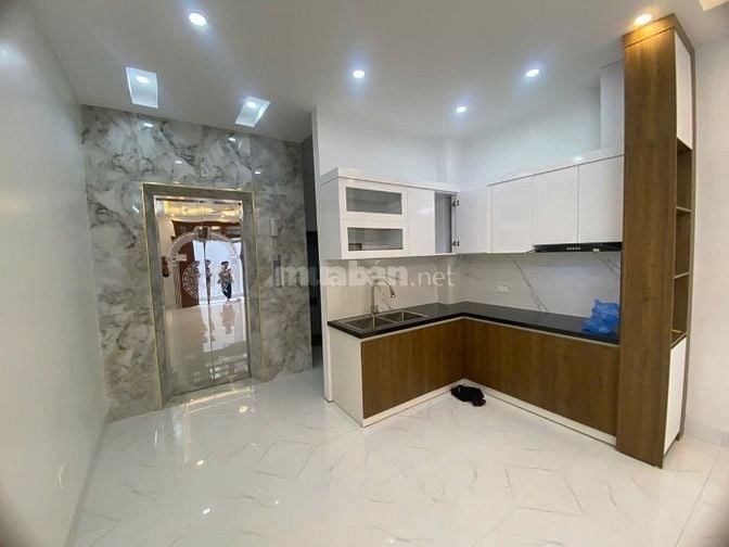NHÀ ĐẸP XUÂN LA- 6 TẦNG THANG MÁY- THÔNG SỐ VÀNG- CẠNH HỒ TÂY
