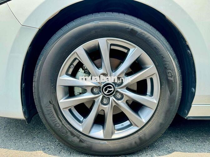 Mazda 3 2021 1.5 Premium - 22000 km