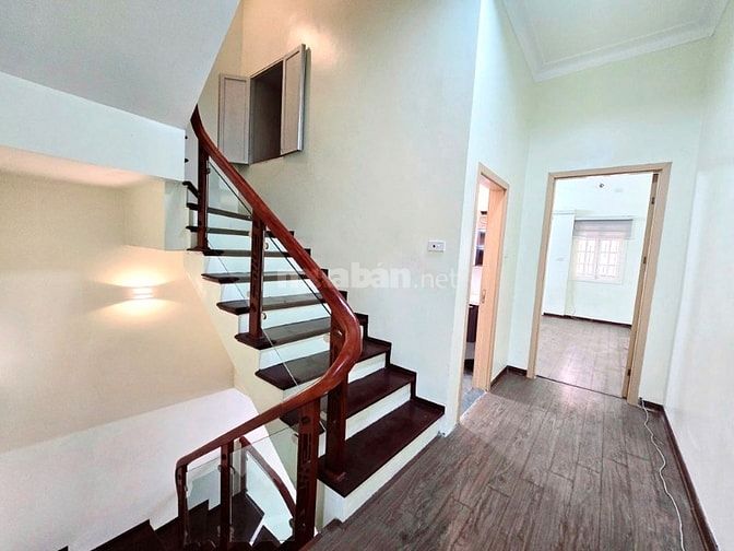 Bán Nhà Riêng Phố Quan Hoa, Cầu Giấy. Diện Tích 66m2, Giá Chỉ 13,5 Tỷ