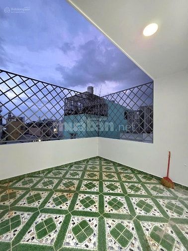 NHÀ HIỆN ĐẠI GIÁ TỐT NGAY Q.7, GẦN THCS NGUYỄN THỊ ĐỊNH. DT: 81,55M2