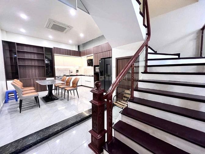 Bán Nhà Riêng Phố Quan Hoa, Cầu Giấy. Diện Tích 66m2, Giá Chỉ 13,5 Tỷ