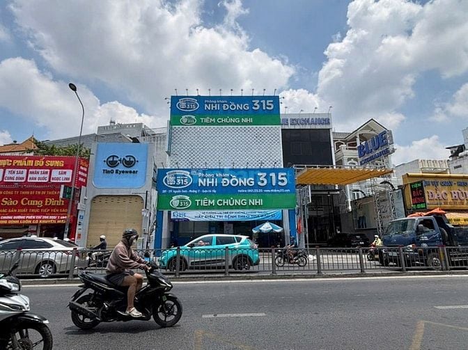 Giá tốt nhất khu vực - Mặt Tiền Nguyễn Oanh, Gò Vấp 