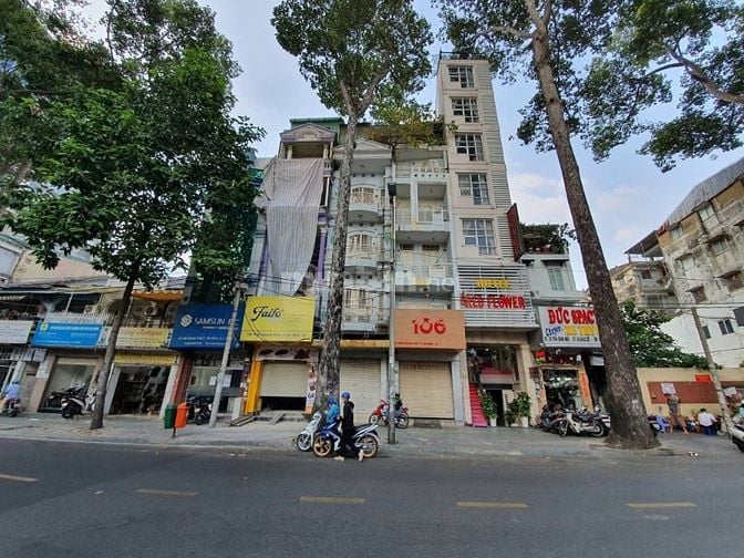 Khuôn đất mặt tiền ngang 14m Trần Quang Khải Q1, 4 tầng chỉ 132 tỷ TL