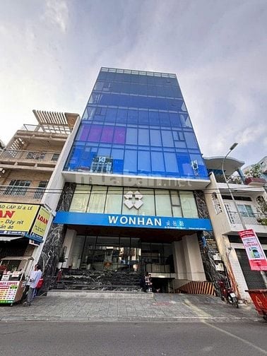 Khuôn đất mặt tiền ngang 14m Trần Quang Khải Q1, 4 tầng chỉ 132 tỷ TL