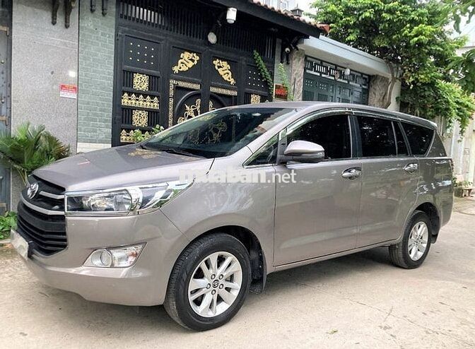 Toyota Innova nguyên Zin cuối 2018E xe nhà cần bán