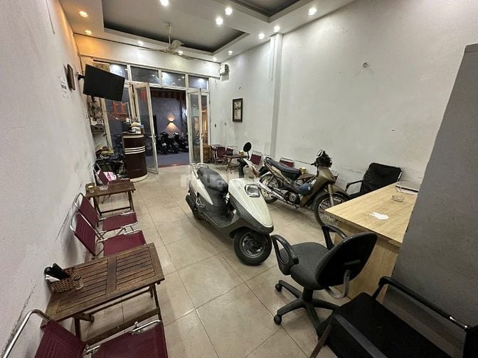 Cho thuê MB tầng 1, diện tích 40m2, mặt ngõ 108 Lò Đúc, Hai Bà Trưng