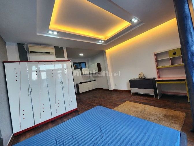 Cho Thuê CHDV Ban Công Số 23 Hát Giang, p2, Tân Bình