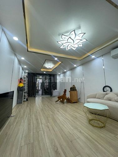BÁN NHÀ HẺM 60 LÂM VĂN BỀN - 2 TẦNG - HẺM XE TẢI VÀO TẬN NƠI