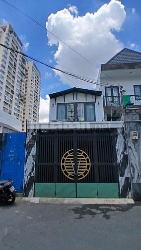 BÁN NHÀ HẺM 60 LÂM VĂN BỀN - 2 TẦNG - HẺM XE TẢI VÀO TẬN NƠI