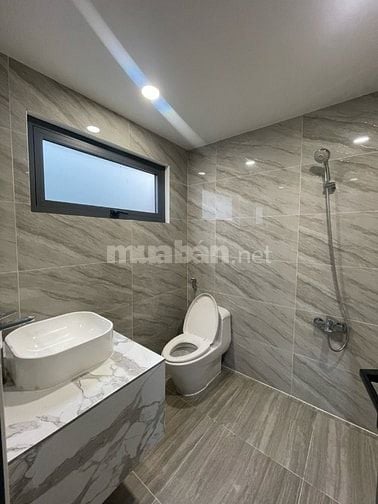 BÁN NHÀ HẺM 60 LÂM VĂN BỀN - 2 TẦNG - HẺM XE TẢI VÀO TẬN NƠI