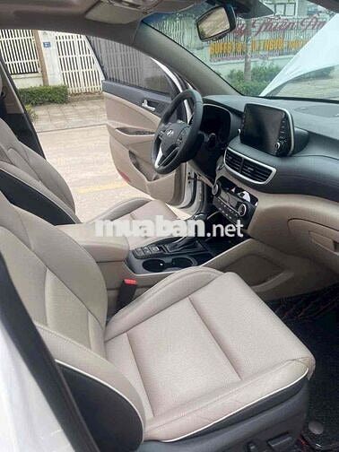 Hyundai Tucson 2.0L dầu đặc biệt sản xuất 2021