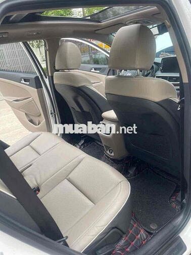 Hyundai Tucson 2.0L dầu đặc biệt sản xuất 2021