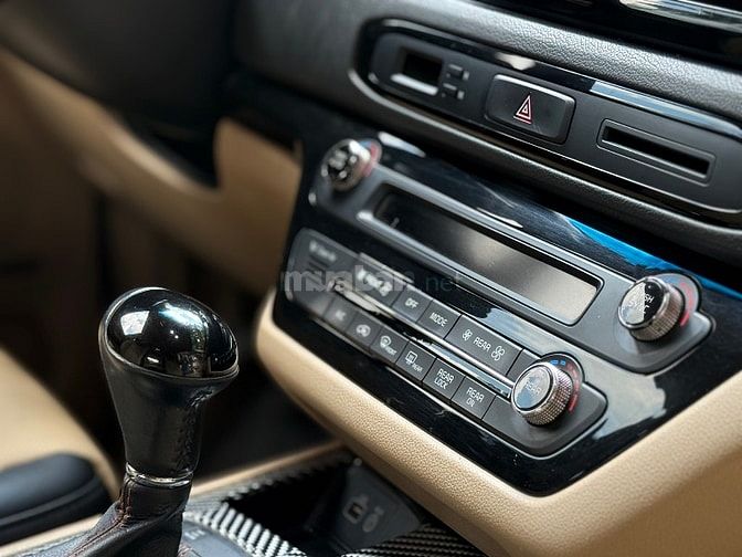 kia sedona 2016 máy dầu bản full