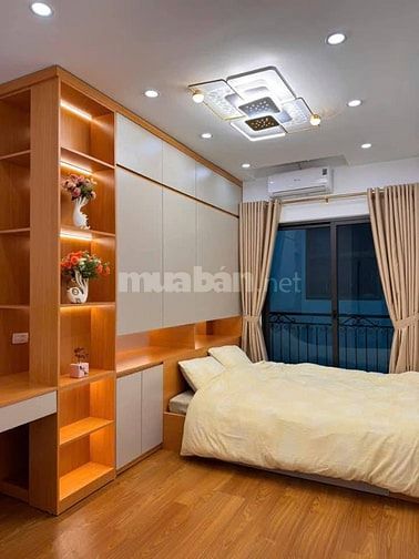 Nhà Đẹp Gần Đường Ô TÔ Hoàng Mai 25m, 5 tầng, mt 3m, giá 5.8 tỷ.