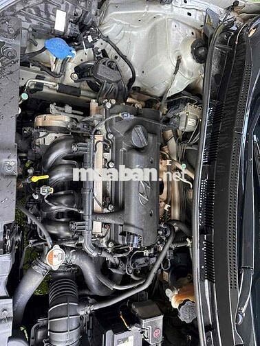 Hyundai Accent 2014 1.4 MT - 100000 km