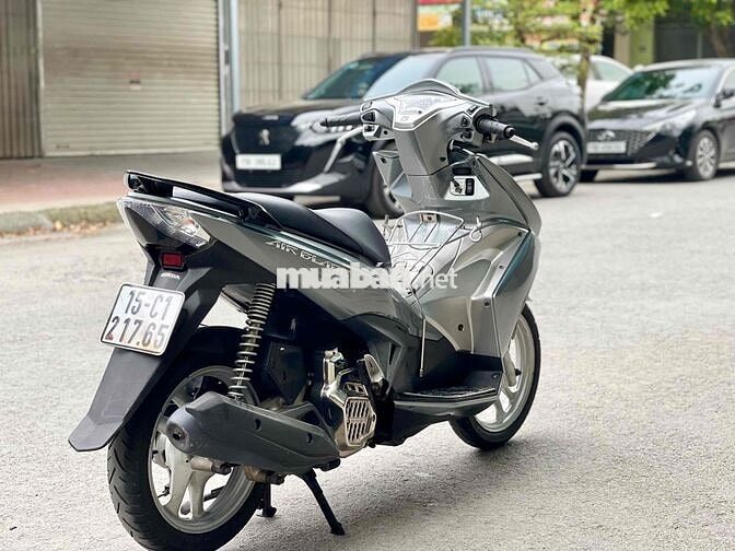 Cần bán airblade 2015