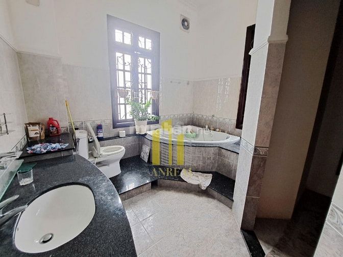 VILLA SÂN RỘNG - HỒ BƠI ĐƯỜNG TRẦN NÃO GIÁ 50 TRIỆU