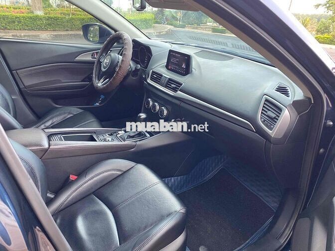Mazda 3 2019 1.5L Premium - 85000 km