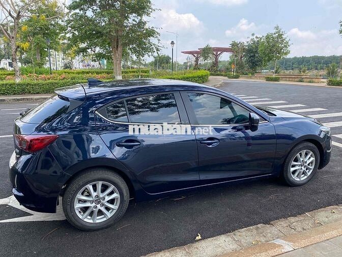 Mazda 3 2019 1.5L Premium - 85000 km
