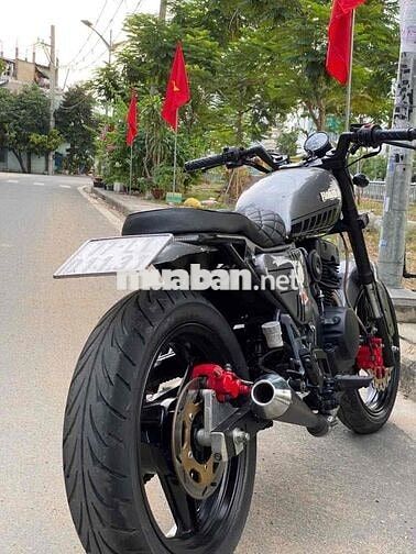 rebell rebel cafe racer tracker