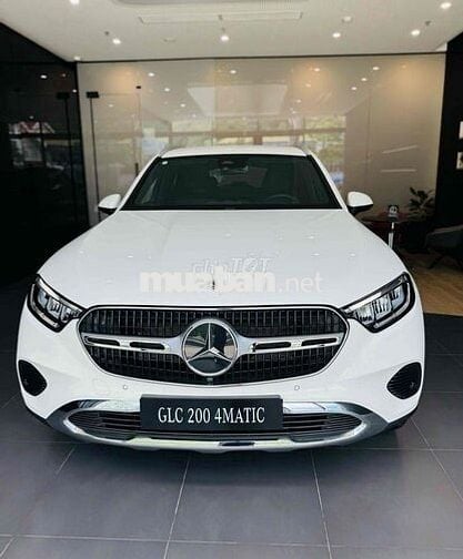 Mercedes Benz GLC200 4Matic - CHỈ 797TR LĂN BÁNH